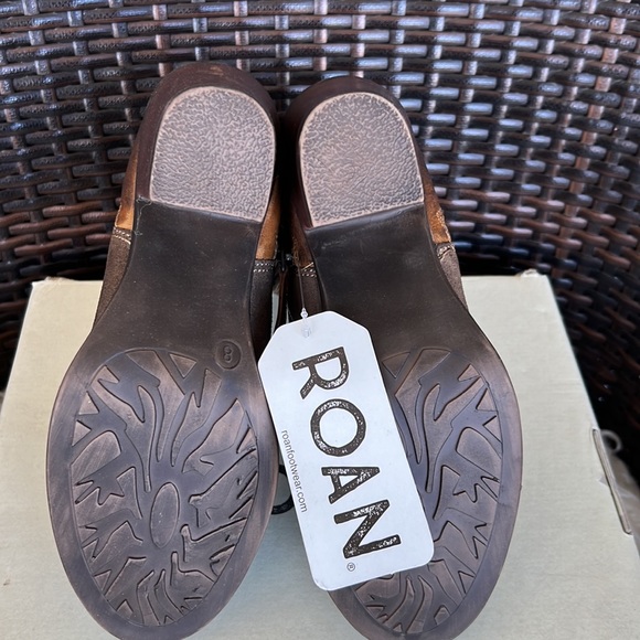 NWB ROAN® Lina Block Heel Booties - Picture 7 of 16